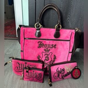 Vintage Y2K 🌟💕 Juicy Couture Pink Crossbody and Set 💖